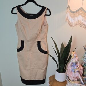 🎁 Maggy London Retro Mod Dress